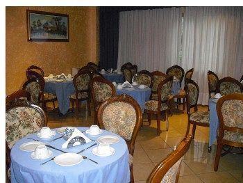 Darfla Hotel يوتْسْوولْ المظهر الخارجي الصورة